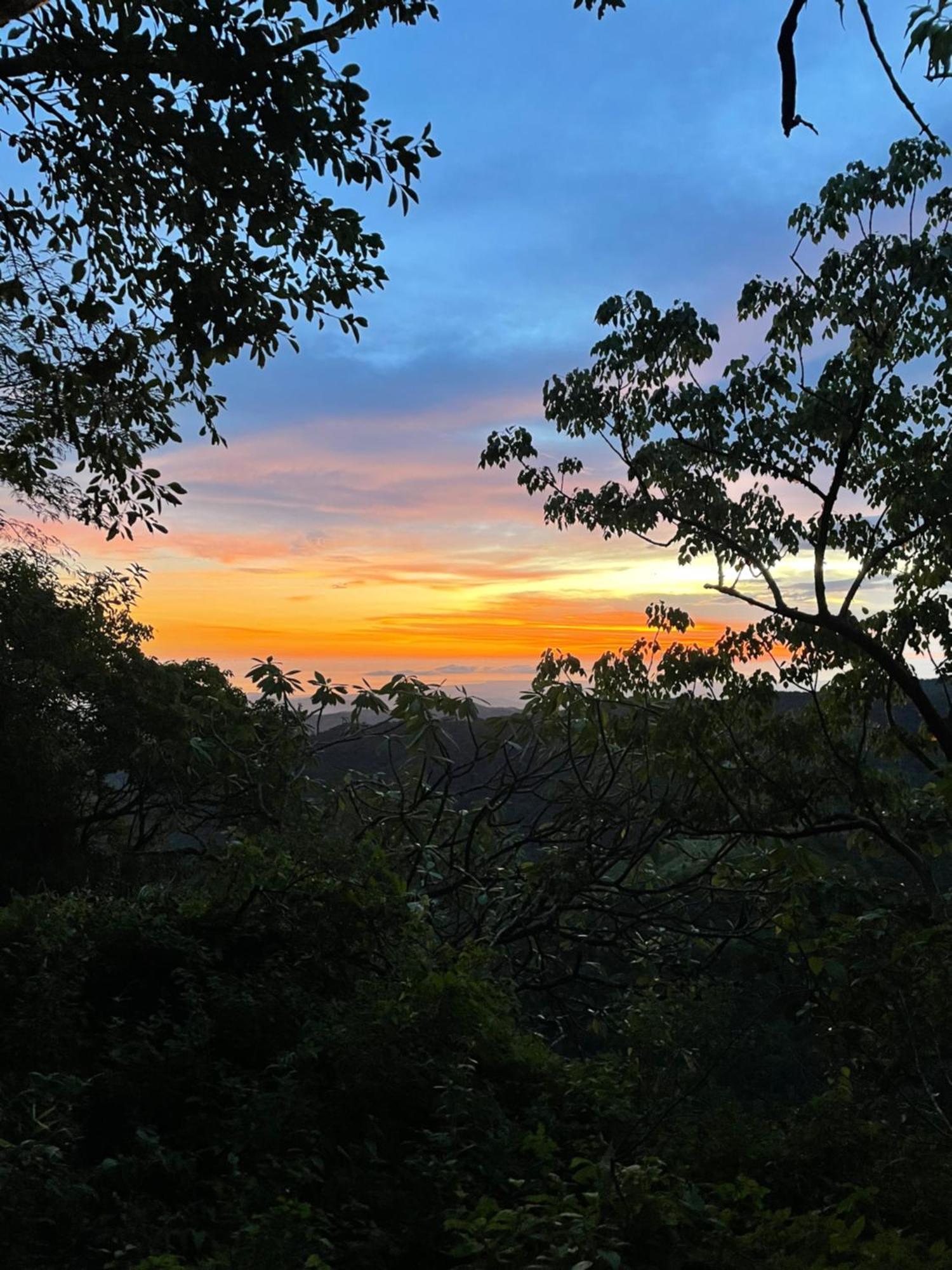 La Canasta El Zonte Buitenkant foto